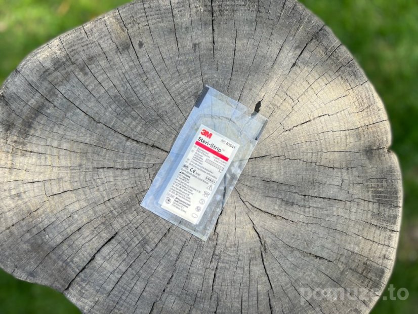 Steri-Strip – náplasťové stehy
